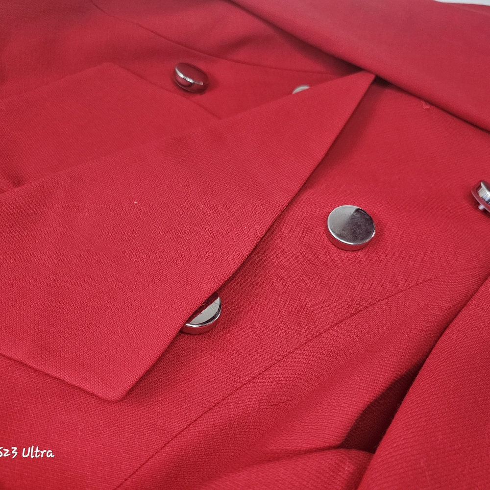 Ellen Tracy Red Skirt Suit with Metallic Accents 100% Wool